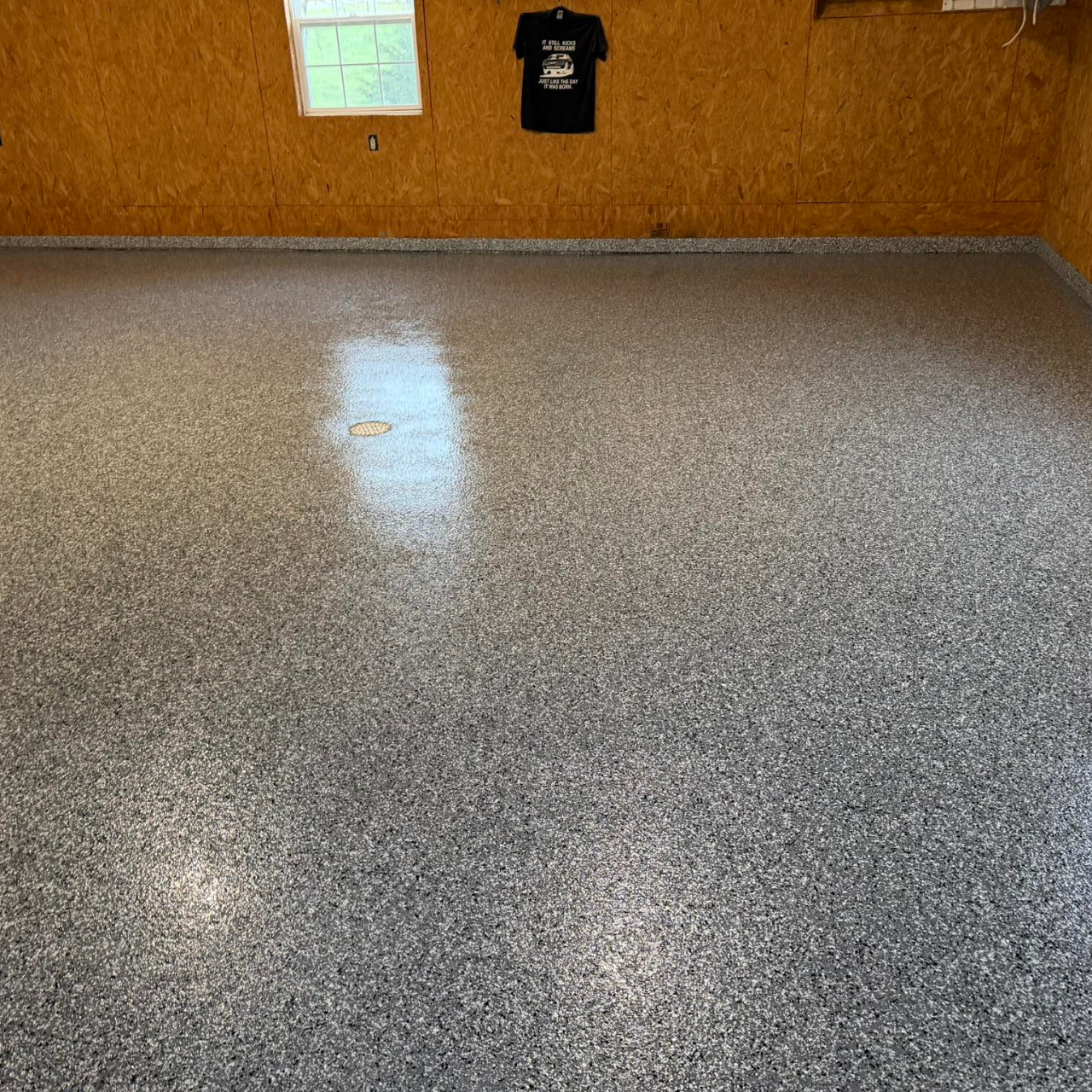 Basement epoxy floor coating Missouri - gray flake system