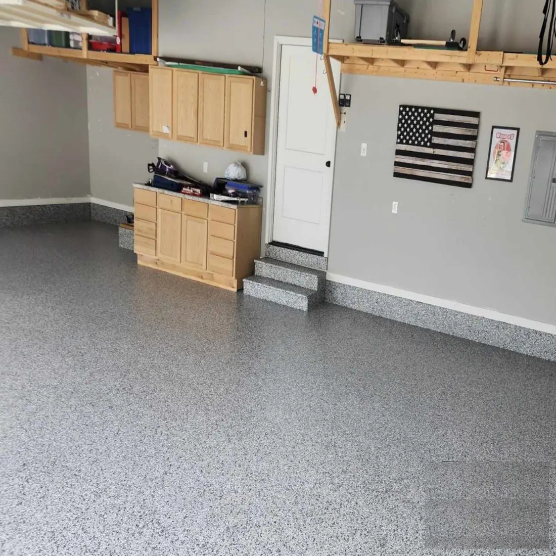 Epoxy garage floor Houndstooth blend flake two tone Jefferson City Missouri